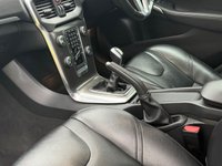 USED 2015 15 VOLVO V40 1.6 D2 SE Nav Hatchback 5dr Diesel Manual Euro 5 (s/s) (115 ps) 