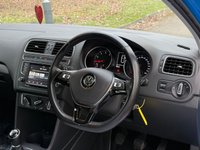 USED 2015 15 VOLKSWAGEN POLO 1.2 TSI BlueMotion Tech SE Hatchback 3dr Petrol Manual Euro 6 (s/s) (90 ps) 