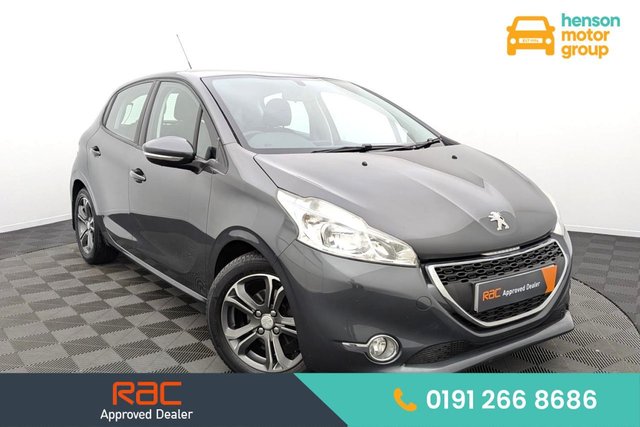 2012 2012 PEUGEOT 208 1.2 VTi Active Hatchback 5dr Petrol Manual Euro 5 (82 ps) Year 2012 photo