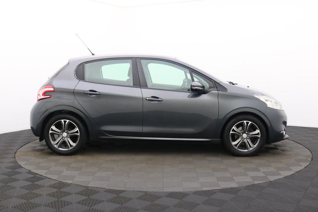 USED 2012 62 PEUGEOT 208 1.2 VTi Active Hatchback 5dr Petrol Manual Euro 5 (82 ps) Cruise Control, Bluetooth