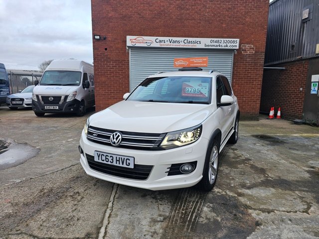 2013 63 Volkswagen Tiguan 2.0 TDI BlueMotion Tech R-Line SUV 5dr Diesel Manual 4WD Euro 5 (s/s) (140 ps)