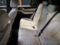 USED 2021 21 BMW X5 3.0 40d MHT M Sport SUV 5dr Diesel Hybrid Auto xDrive Euro 6 (s/s) (340 ps) HUGE SPEC, M SPORT PRO PACKAGE - COMFORT PACKAGE - TECHNOLOGY PACKAGE - VISIBILITY PACK - SKY LOUNGE PANORAMIC ROOF SYSTEM - DRAVIT GREY - CREAM INTERIOR - HEATED CUP HOLDERS - CAR PLAY - 12 MONTH WARRANTY - FULL SERVICE HISTORY