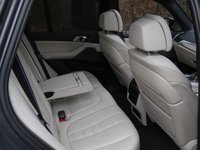USED 2021 21 BMW X5 3.0 40d MHT M Sport SUV 5dr Diesel Hybrid Auto xDrive Euro 6 (s/s) (340 ps) HUGE SPEC, M SPORT PRO PACKAGE - COMFORT PACKAGE - TECHNOLOGY PACKAGE - VISIBILITY PACK - SKY LOUNGE PANORAMIC ROOF SYSTEM - DRAVIT GREY - CREAM INTERIOR - HEATED CUP HOLDERS - CAR PLAY - 12 MONTH WARRANTY - FULL SERVICE HISTORY