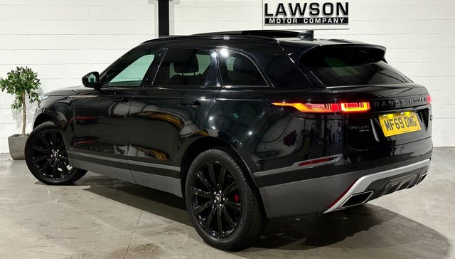 View our LAND ROVER RANGE ROVER VELAR