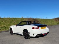 USED 2018 18 ABARTH 124 SPIDER 1.4 MultiAir Convertible 2dr Petrol Auto Euro 6 (170 ps) ANTI GLARE PACKAGE - 22,000 MILES - RED LEATHER - HEATED SEATS - TURINI WHITE - AUTOMATIC
