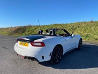 USED 2018 18 ABARTH 124 SPIDER 1.4 MultiAir Convertible 2dr Petrol Auto Euro 6 (170 ps) ANTI GLARE PACKAGE - 22,000 MILES - RED LEATHER - HEATED SEATS - TURINI WHITE - AUTOMATIC
