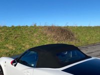 USED 2018 18 ABARTH 124 SPIDER 1.4 MultiAir Convertible 2dr Petrol Auto Euro 6 (170 ps) ANTI GLARE PACKAGE - 22,000 MILES - RED LEATHER - HEATED SEATS - TURINI WHITE - AUTOMATIC