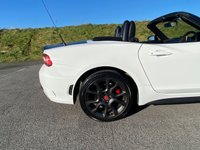 USED 2018 18 ABARTH 124 SPIDER 1.4 MultiAir Convertible 2dr Petrol Auto Euro 6 (170 ps) ANTI GLARE PACKAGE - 22,000 MILES - RED LEATHER - HEATED SEATS - TURINI WHITE - AUTOMATIC