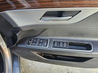 USED 2017 17 JAGUAR XF 2.0d Portfolio Saloon 4dr Diesel Auto AWD Euro 6 (s/s) (240 ps) Main Dealer History