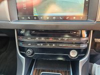 USED 2017 17 JAGUAR XF 2.0d Portfolio Saloon 4dr Diesel Auto AWD Euro 6 (s/s) (240 ps) Main Dealer History