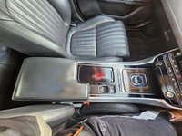 USED 2017 17 JAGUAR XF 2.0d Portfolio Saloon 4dr Diesel Auto AWD Euro 6 (s/s) (240 ps) Main Dealer History