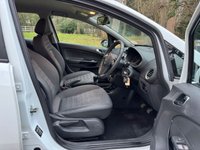 USED 2015 64 VAUXHALL CORSA 1.4 16V SE Hatchback 5dr Petrol Manual Wide Ratio Euro 5 (100 ps) 