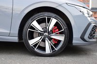 USED 2021 21 VOLKSWAGEN GOLF 1.4 TSI 13kWh GTE Hatchback 5dr Petrol Plug-in Hybrid DSG Euro 6 (s/s) (245 ps) HEATED SEATS / 18" / REAR CAM
