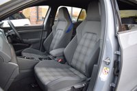 USED 2021 21 VOLKSWAGEN GOLF 1.4 TSI 13kWh GTE Hatchback 5dr Petrol Plug-in Hybrid DSG Euro 6 (s/s) (245 ps) HEATED SEATS / 18" / REAR CAM