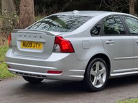 USED 2009 09 VOLVO S40 1.6 R-Design Sport Saloon 4dr Petrol Manual Euro 4 (100 ps) 