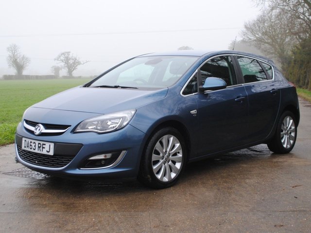 2014 63 Vauxhall Astra 1.6 16v Elite Hatchback 5dr Petrol Auto Euro 5 (115 ps)