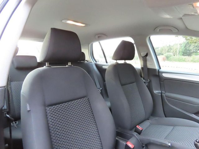 2009 VOLKSWAGEN GOLF - Photo 8