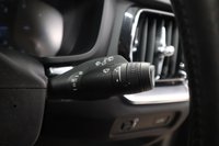 USED 2018 68 VOLVO V60 2.0 D3 Momentum Pro Estate 5dr Diesel Manual Euro 6 (s/s) (150 ps) FANTASTIC SPEC WITH 5 MAIN DEALER SERVICE STAMPS