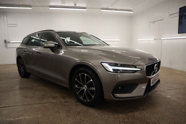 2018 68 Volvo V60 2.0 D3 Momentum Pro Estate 5dr Diesel Manual Euro 6 (s/s) (150 ps)