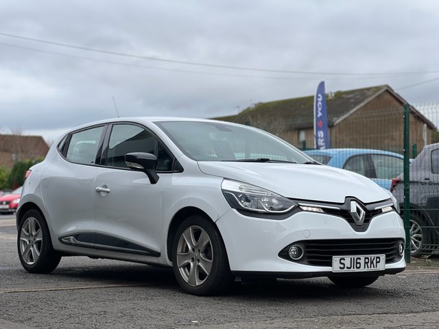 2016 16 RENAULT CLIO 0.9 TCe Dynamique Nav Hatchback 5dr Petrol Manual Euro 6 (s/s) (90 ps) 