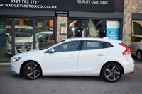USED 2016 16 VOLVO V40 2.0 D2 R-Design Hatchback 5dr Diesel Manual Euro 6 (s/s) (120 ps) 6 MONTHS RAC PLATINUM WARRANTY