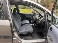 USED 2005 55 HONDA JAZZ 1.4 i-DSI SE Hatchback 5dr Petrol CVT-7 (139 g/km, 82 bhp) 