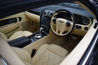 USED 2009 BENTLEY CONTINENTAL 6.0 W12 GTC Convertible 2dr Petrol Auto 4WD Euro 4 (560 ps) ULTRA LOW MILES / IMMACULATE