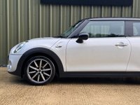 USED 2018 18 MINI HATCH 2.0 Cooper S Hatchback 3dr Petrol Manual Euro 6 (s/s) (192 ps) FRESH MOT CHILLI PACK SAT NAV
