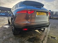 USED 2017 17 JAGUAR F-PACE 2.0 P250i Prestige SUV 5dr Petrol Auto AWD Euro 6 (s/s) (250 ps) Full history 12 Months Warranty