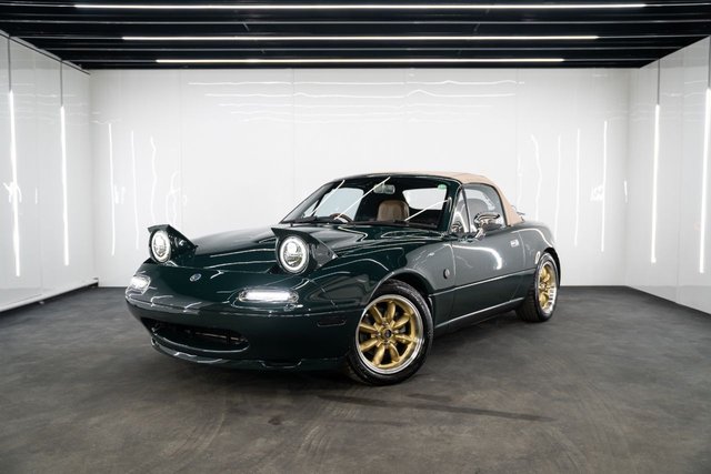 1994 L Mazda MX-5 Rocketeer V6