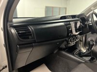 USED 2020 69 TOYOTA HILUX 2.4 D-4D Active Pickup Extended Cab 4dr Diesel Manual 4WD Euro 6 (3.5t) (150 ps) FANTASTIC CONDITION / WARRANTY