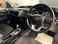 USED 2021 21 TOYOTA HILUX 2.4 D-4D Invincible Pickup Double Cab 4dr Diesel Auto 4WD Euro 6 (s/s) (150 ps) STUNNING - MAIN DEALER WARRANTY*
