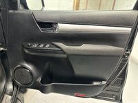 USED 2021 21 TOYOTA HILUX 2.4 D-4D Invincible Pickup Double Cab 4dr Diesel Auto 4WD Euro 6 (s/s) (150 ps) STUNNING - MAIN DEALER WARRANTY*