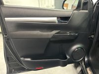 USED 2021 21 TOYOTA HILUX 2.4 D-4D Invincible Pickup Double Cab 4dr Diesel Auto 4WD Euro 6 (s/s) (150 ps) STUNNING - MAIN DEALER WARRANTY*