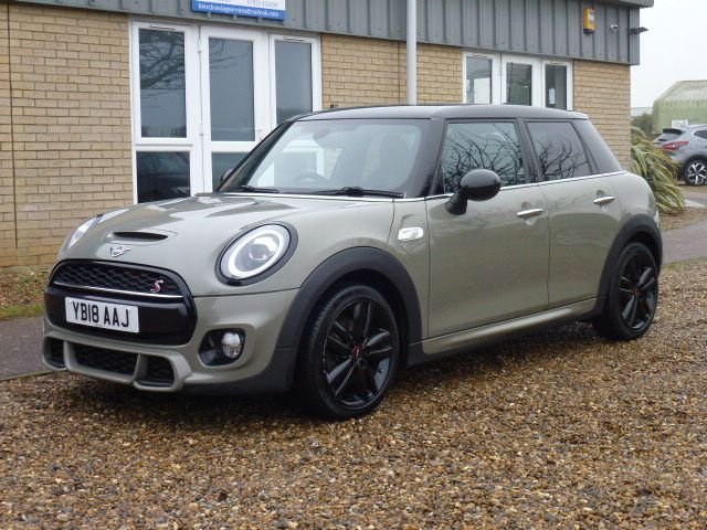 2018 18 MINI Hatch 2.0 Cooper S Hatchback 5dr Petrol Manual Euro 6 (s/s) (192 ps)