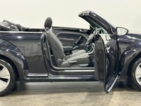 USED 2017 17 VOLKSWAGEN BEETLE 2.0 TDI BlueMotion Tech Design Cabriolet 2dr Diesel DSG Euro 6 (s/s) (110 ps) Automatic DSG 2.0 TDI Tech Design Cabriolet Euro 6 , 18" Twister Alloy Wheels, Metallic Black Paint Work, Anthracite Pepita Interior