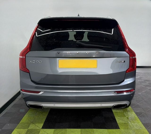 2017 VOLVO XC90 - Photo 5