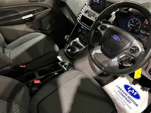 View our FORD TOURNEO CONNECT