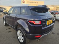 USED 2018 68 LAND ROVER RANGE ROVER EVOQUE 2.0 TD4 SE Tech SUV 5dr Diesel Auto 4WD Euro 6 (s/s) (180 ps) A TRULY BEAUTIFUL ADDITION TO OUR EXTENSIVE RANGE OF EVOQUES+ONLY 1 OWNER FROM NEW+SERVICE HISTORY+4 WHEEL DRIVE+DIESEL+AUTOMATIC+PRIVACY GLASS+FULL LEATHER INTERIOR+FULL PANORAMIC GLASS ROOF+SATELLITE NAVIGATION+PARK ASSIST+CLIMATE CONTROL+18 INCH ALLOY WHEELS+COST NEW &pound;37420 MAKING THIS USED VEHICLE AMAZING VALUE AT OUR LOW PRICE+1 FULL YEARS MOT PRIOR TO COLLECTION+CALL NOW TO ARRANGE A VIEWING+NOT TO BE MISSED!!!!!!!!!!!!!!!!!!!!!!!!!!!!!!!!!!!