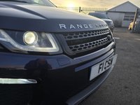 USED 2018 68 LAND ROVER RANGE ROVER EVOQUE 2.0 TD4 SE Tech SUV 5dr Diesel Auto 4WD Euro 6 (s/s) (180 ps) A TRULY BEAUTIFUL ADDITION TO OUR EXTENSIVE RANGE OF EVOQUES+ONLY 1 OWNER FROM NEW+SERVICE HISTORY+4 WHEEL DRIVE+DIESEL+AUTOMATIC+PRIVACY GLASS+FULL LEATHER INTERIOR+FULL PANORAMIC GLASS ROOF+SATELLITE NAVIGATION+PARK ASSIST+CLIMATE CONTROL+18 INCH ALLOY WHEELS+COST NEW &pound;37420 MAKING THIS USED VEHICLE AMAZING VALUE AT OUR LOW PRICE+1 FULL YEARS MOT PRIOR TO COLLECTION+CALL NOW TO ARRANGE A VIEWING+NOT TO BE MISSED!!!!!!!!!!!!!!!!!!!!!!!!!!!!!!!!!!!