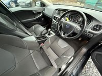 USED 2014 VOLVO V40 1.6 D2 SE Hatchback 5dr Diesel Manual Euro 5 (s/s) (115 ps) 