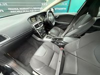 USED 2014 VOLVO V40 1.6 D2 SE Hatchback 5dr Diesel Manual Euro 5 (s/s) (115 ps) 