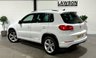 USED 2015 65 VOLKSWAGEN TIGUAN 2.0 TDI BlueMotion Tech R-Line SUV 5dr Diesel Manual 4WD Euro 6 (s/s) (150 ps) 