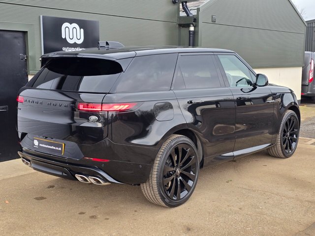 View our LAND ROVER RANGE ROVER SPORT