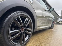 USED 2019 69 MINI HATCH 2.0 Cooper S Sport Hatchback 3dr Petrol Steptronic Euro 6 (s/s) (192 ps) APPLE CAR PLAY HEATED SEATS SAT NAV