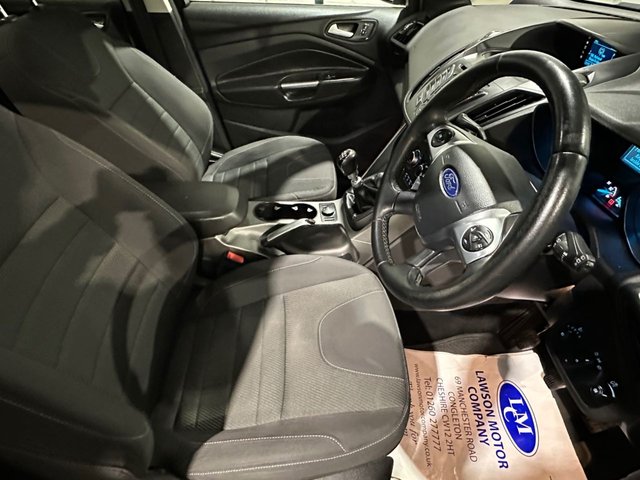 View our FORD KUGA