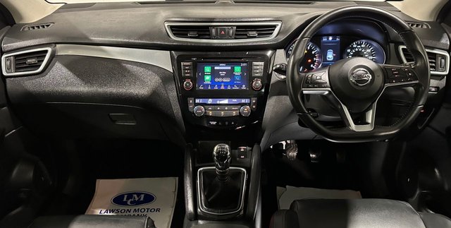 View our NISSAN QASHQAI