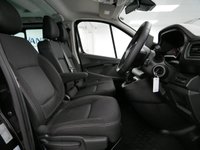 USED 2023 23 RENAULT TRAFIC 30 2.0 DCI 170 BHP LL LONG SPORT EDC AUTO 9 SEATER 1 OWNER | SAT NAV | AUTOMATIC | 9 SEATER