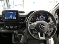 USED 2023 23 RENAULT TRAFIC 30 2.0 DCI 170 BHP LL LONG SPORT EDC AUTO 9 SEATER 1 OWNER | SAT NAV | AUTOMATIC | 9 SEATER