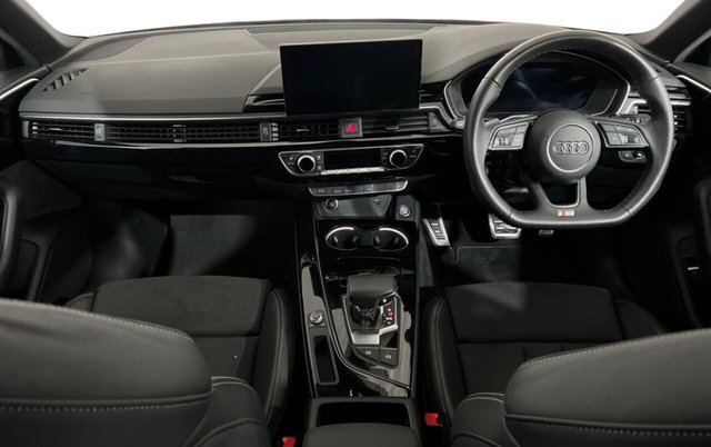 2020 AUDI A4 - Photo 5